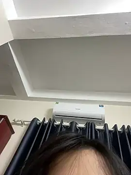 Louis Baby online show from 02/10/25, 11:04