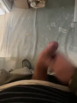 Snapshot of dimitriei chatting on 01/13/25, 07:43 dimitriei online show from 01/13/25, 07:43