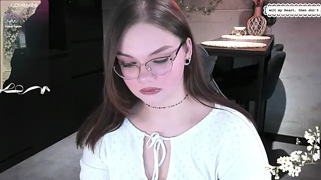 EvaBae online show from 01/22/25, 12:06