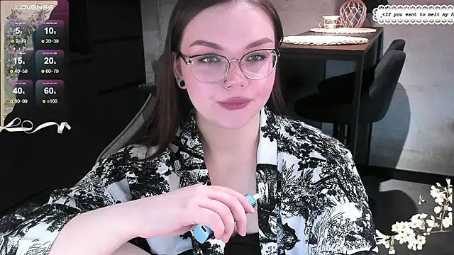 EvaBae online show from 01/24/25, 09:39