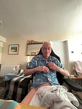 cutaboverest online show from 02/01/26, 04:27