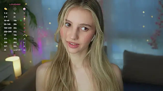 Fluffy-Angel online show from 01/27/25, 08:29