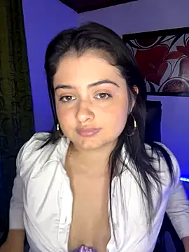 Snapshot of Stephania_18 chatting on 12/03/24, 07:55 Stephania 18 online show from 12/03/24, 07:55