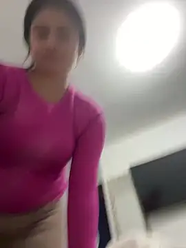 Snapshot of Stephania_18 chatting on 12/21/24, 08:21 Stephania 18 online show from 12/21/24, 08:21