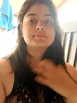 Snapshot of Stephania_18 chatting on 02/22/25, 07:03 Stephania 18 online show from 02/22/25, 07:03