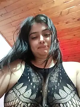 Snapshot of Stephania_18 chatting on 02/22/25, 10:31 Stephania 18 online show from 02/22/25, 10:31