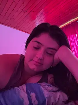 Snapshot of Stephania_18 chatting on 02/26/25, 04:03 Stephania 18 online show from 02/26/25, 04:03