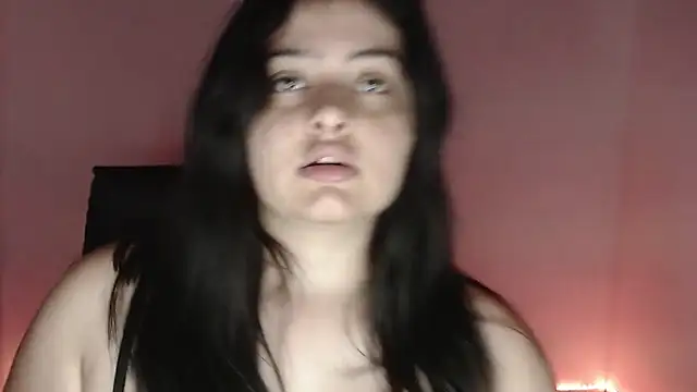 Snapshot of Stephania_18 chatting on 09/19/25, 06:30 Stephania 18 online show from 09/19/25, 06:30