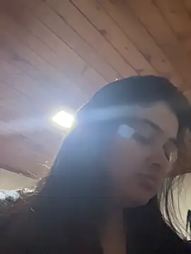 Snapshot of Stephania_18 chatting on 10/19/25, 04:46 Stephania 18 online show from 10/19/25, 04:46