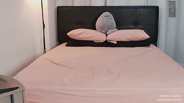 Atenea Makri online show from 03/24/26, 02:38