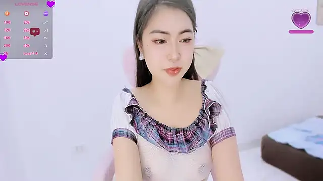 Snapshot of SexualStruggle chatting on 02/15/25, 11:50 SexualStruggle online show from 02/15/25, 11:50