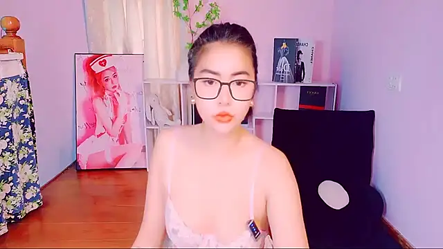 Snapshot of SexualStruggle chatting on 10/05/25, 02:21 SexualStruggle online show from 10/05/25, 02:21