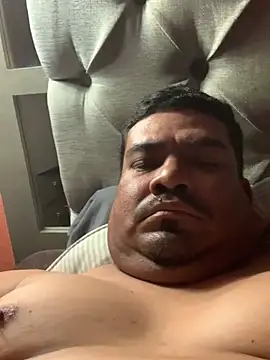 Snapshot of ThickD619 chatting on 12/07/24, 11:12 ThickD619 online show from 12/07/24, 11:12