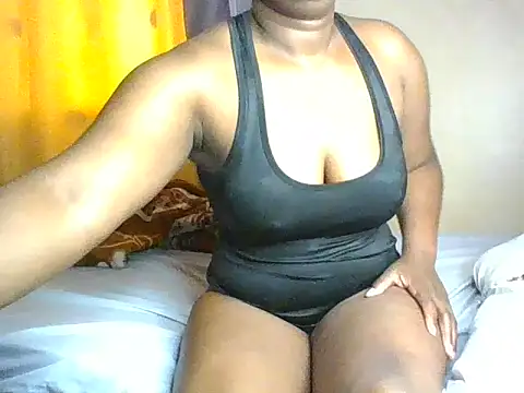 Missshelo online show from 05/21/26, 05:47
