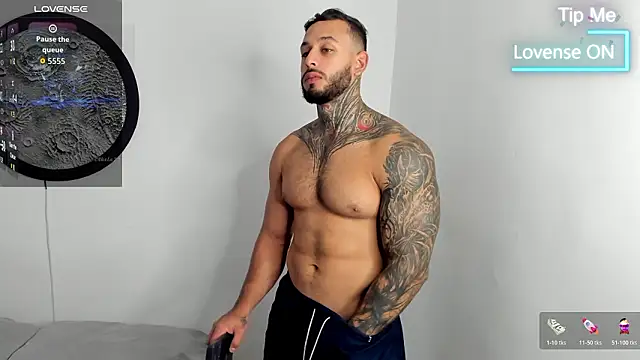 Snapshot of mike_belle chatting on 03/27/26, 02:50 mike belle online show from 03/27/26, 02:50