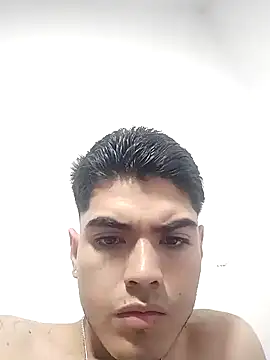 Snapshot of zCedri5CampE chatting on 03/08/26, 05:39 zCedri5CampE online show from 03/08/26, 05:39