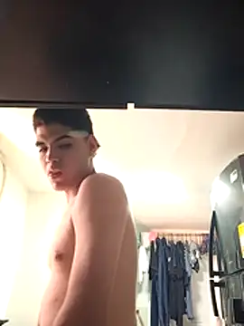 Snapshot of zCedri5CampE chatting on 03/09/26, 07:29 zCedri5CampE online show from 03/09/26, 07:29