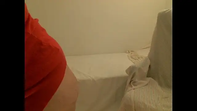 Snapshot of VoluptuousnessXL chatting on 02/02/25, 09:51 VoluptuousnessXL online show from 02/02/25, 09:51