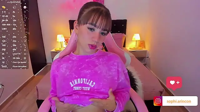 Snapshot of Sophia_rincon chatting on 04/08/26, 09:48 Sophia rincon online show from 04/08/26, 09:48