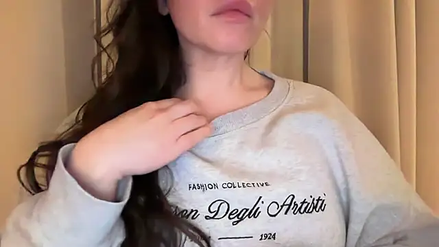 Snapshot of Sandysecret chatting on 03/12/26, 09:10 Sandysecret online show from 03/12/26, 09:10