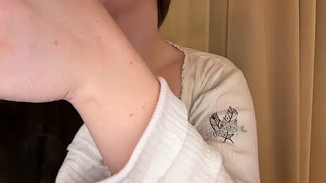 Snapshot of Sandysecret chatting on 04/07/26, 07:58 Sandysecret online show from 04/07/26, 07:58