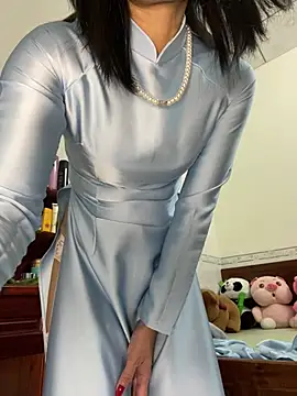    Erin    online show from 07/10/26, 03:00