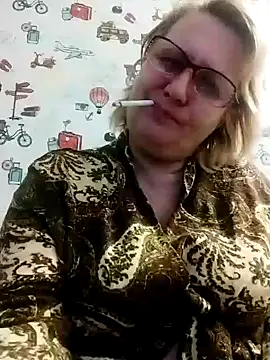 Snapshot of Forest-Lady chatting on 12/15/24, 05:42 Forest-Lady online show from 12/15/24, 05:42