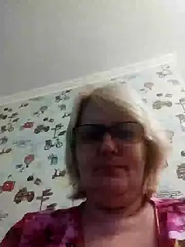 Snapshot of Forest-Lady chatting on 12/19/24, 04:35 Forest-Lady online show from 12/19/24, 04:35