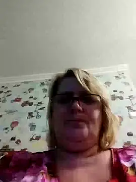 Snapshot of Forest-Lady chatting on 01/02/25, 05:29 Forest-Lady online show from 01/02/25, 05:29