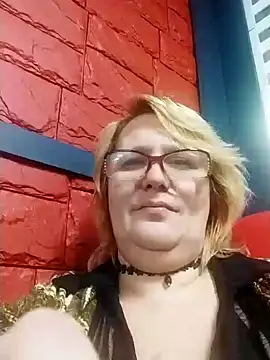 Snapshot of Forest-Lady chatting on 01/04/25, 10:24 Forest-Lady online show from 01/04/25, 10:24