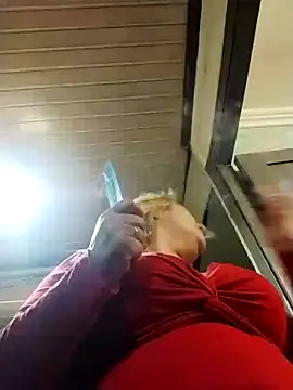 Snapshot of Forest-Lady chatting on 01/18/25, 04:10 Forest-Lady online show from 01/18/25, 04:10