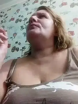 Snapshot of Forest-Lady chatting on 01/27/25, 05:58 Forest-Lady online show from 01/27/25, 05:58