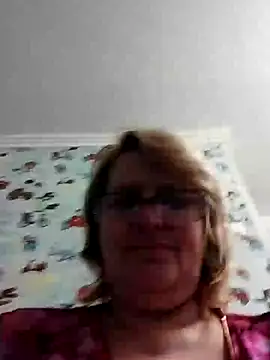 Snapshot of Forest-Lady chatting on 02/13/25, 05:44 Forest-Lady online show from 02/13/25, 05:44