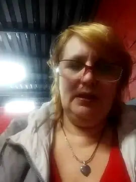 Snapshot of Forest-Lady chatting on 03/01/25, 04:33 Forest-Lady online show from 03/01/25, 04:33