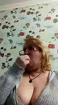 Snapshot of Forest-Lady chatting on 03/12/25, 04:46 Forest-Lady online show from 03/12/25, 04:46