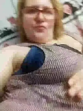 Snapshot of Forest-Lady chatting on 03/20/25, 06:42 Forest-Lady online show from 03/20/25, 06:42