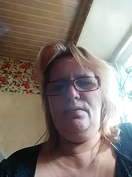 Snapshot of Forest-Lady chatting on 09/28/25, 09:03 Forest-Lady online show from 09/28/25, 09:03