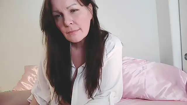 Snapshot of BlueEyezIrish chatting on 01/16/26, 04:05 BlueEyezIrish online show from 01/16/26, 04:05