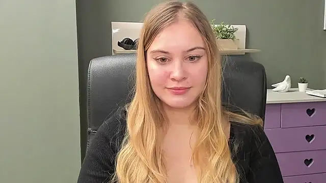 kitty valeria online show from 02/23/25, 06:12