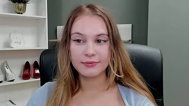 kitty valeria online show from 10/14/25, 08:42