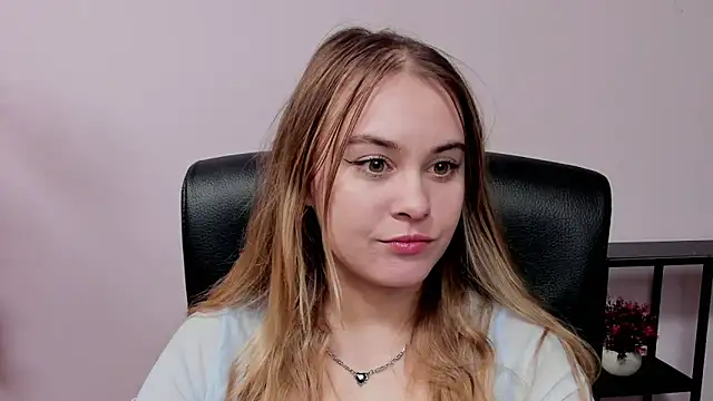 Snapshot of kitty_valeria chatting on 02/02/26, 05:22 kitty valeria online show from 02/02/26, 05:22