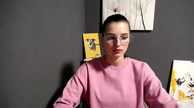 lady olivia  online show from 03/03/25, 05:07