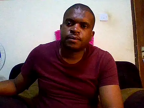 Snapshot of lui_cuuty chatting on 09/22/25, 05:48 lui cuuty online show from 09/22/25, 05:48