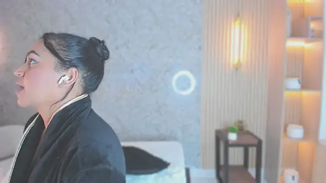 ximena case online show from 10/06/25, 03:31