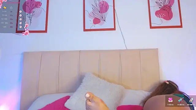 Snapshot of elianabrown chatting on 01/09/25, 08:33 elianabrown online show from 01/09/25, 08:33