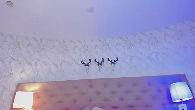 SofieReyes online show from 03/05/25, 07:38