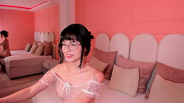 Snapshot of emilly_williams_ chatting on 01/02/25, 05:39 emilly williams online show from 01/02/25, 05:39