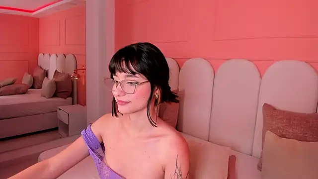 Snapshot of emilly_williams_ chatting on 01/27/25, 08:07 emilly williams online show from 01/27/25, 08:07