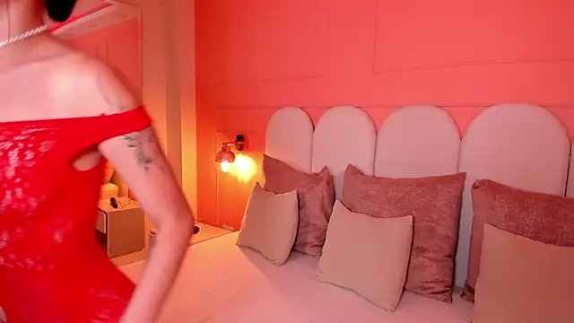 Snapshot of emilly_williams_ chatting on 02/25/25, 05:04 emilly williams online show from 02/25/25, 05:04