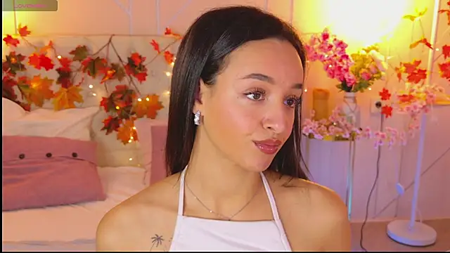 Lolly Neal online show from 11/13/25, 04:55